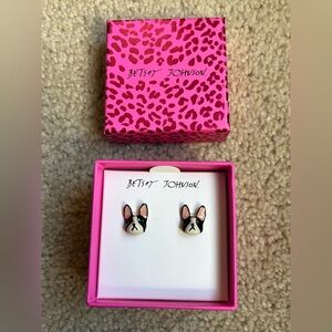 BETSEY JOHNSON JEWELRY PUG EARRINGS